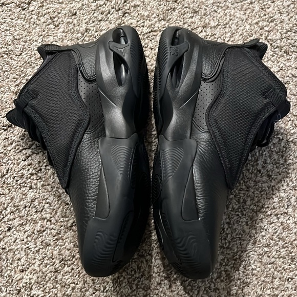 SOLD***New without box Men’s Nike Jordan Flights - Picture 3 of 9